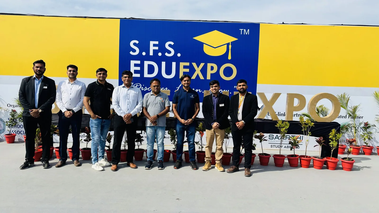 Jaydeep Adesara with contributors at SFS Eduexpo